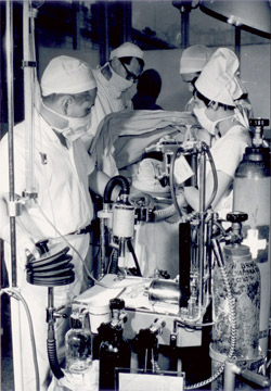 65. výročí od první operace srdce s pomocí přístroje pro mimotělní oběh